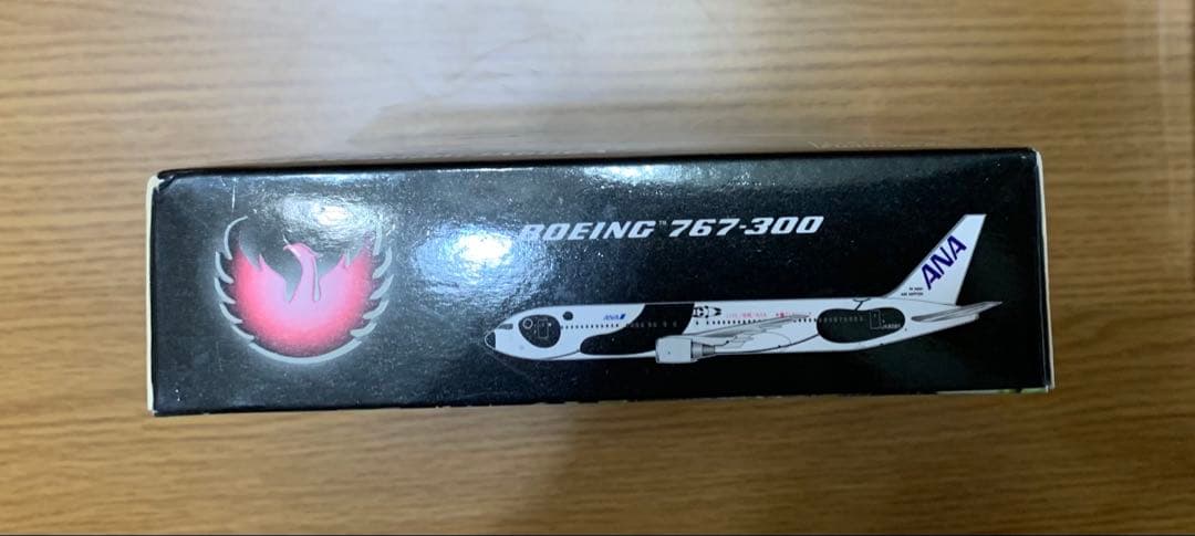 ANA FLY!パンダ　フライパンダ　飛行機模型　ボーイング767-300