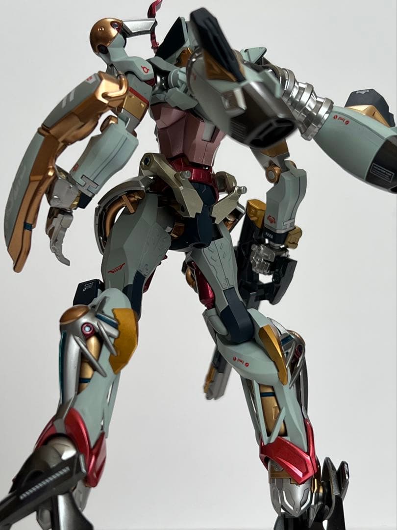 ガンプラ HG 1/144 ジークアクス GQuuuuuuX 塗装完成品
