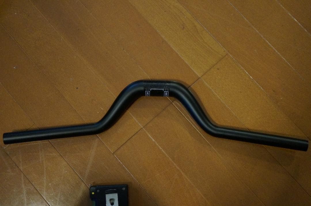 BROMPTON純正　Tライン ブラック Mハンドル 31.8㎜　幅580mm