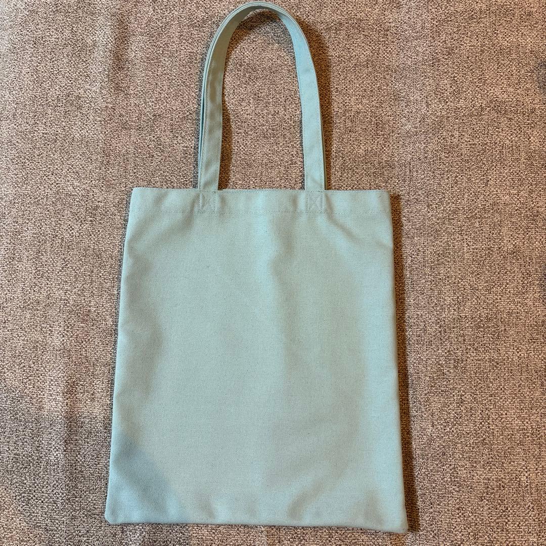 ミセスグリーンアップル Wonder Museum トートバッグ　東京限定　水色