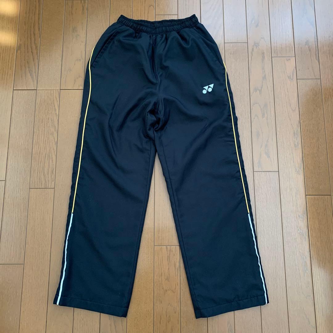 YONEX ウォームアップウェア SSサイズ 黒/赤