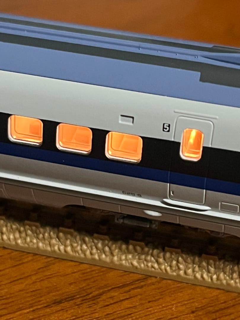 JR500系新幹線　kato 7両　内6両ライト室内灯点灯確認済