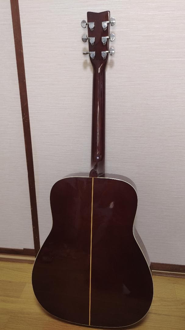 ギター Yamaha F-360 TBS