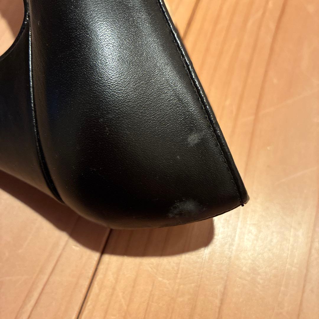 黒いヒール付きフラメンコシューズ