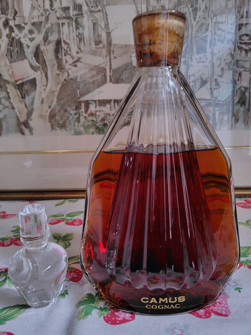 [未開栓] カミュ CAMUS マルキーズ バカラ 700ml ブランデー