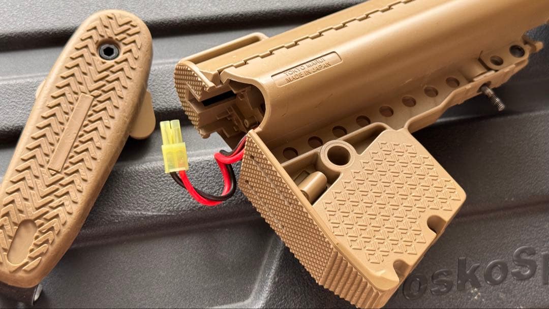 東京マルイ 次世代電動ガン タン　オマケとかケース