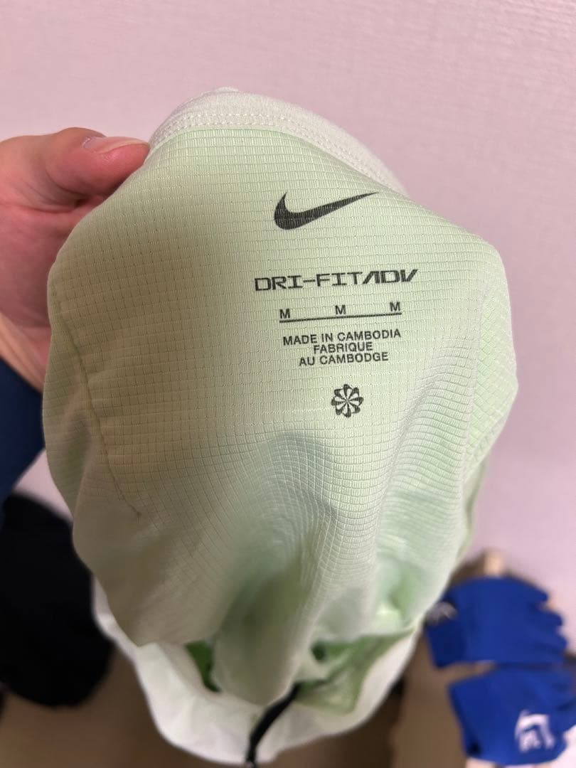 Nike エアロスイフト