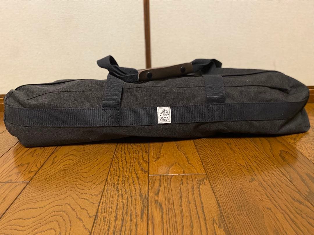 ブラックデザインハイチェア