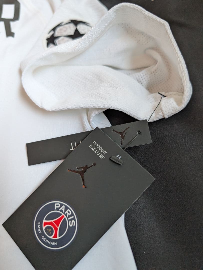 【新品タグ付き！】パリ・サンジェルマン /ネイマール/4th/17-18