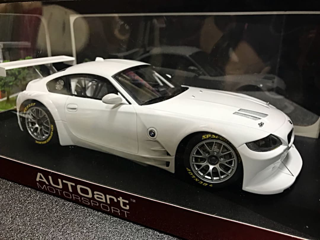 オートアート 1/18  Z4 クーペ ホワイト 1/64 おまけ付