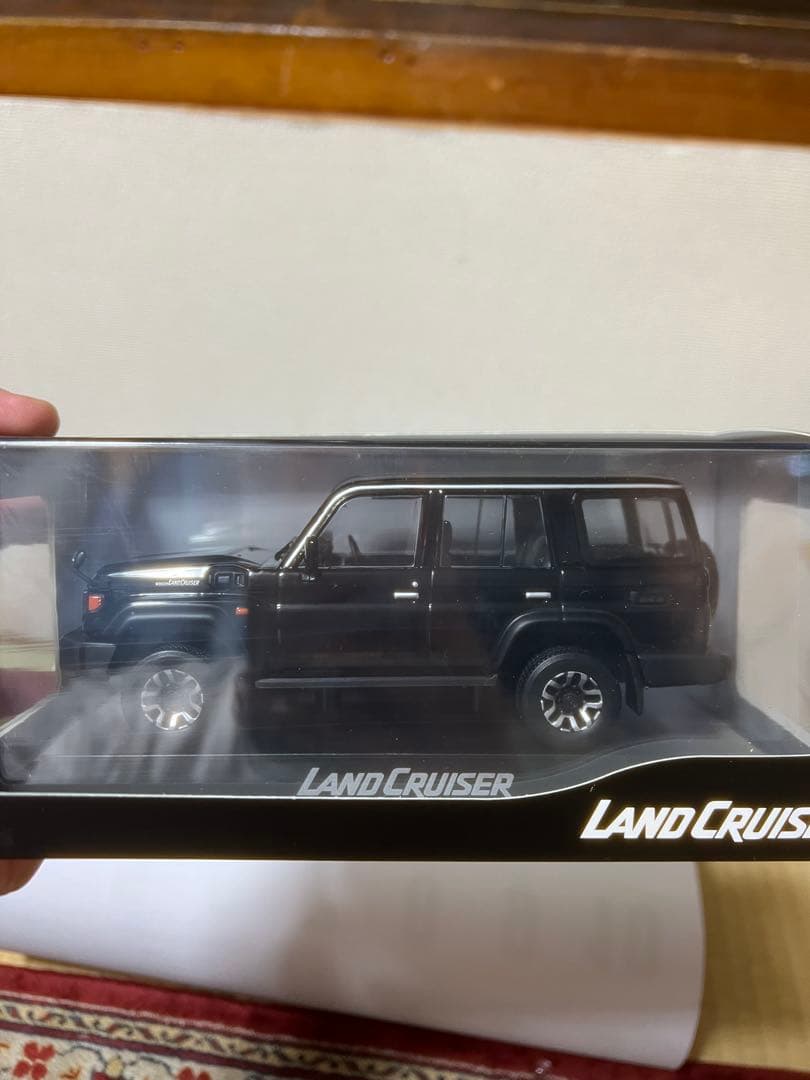 【非売品】 トヨタ ランドクルーザー ミニカー 黒