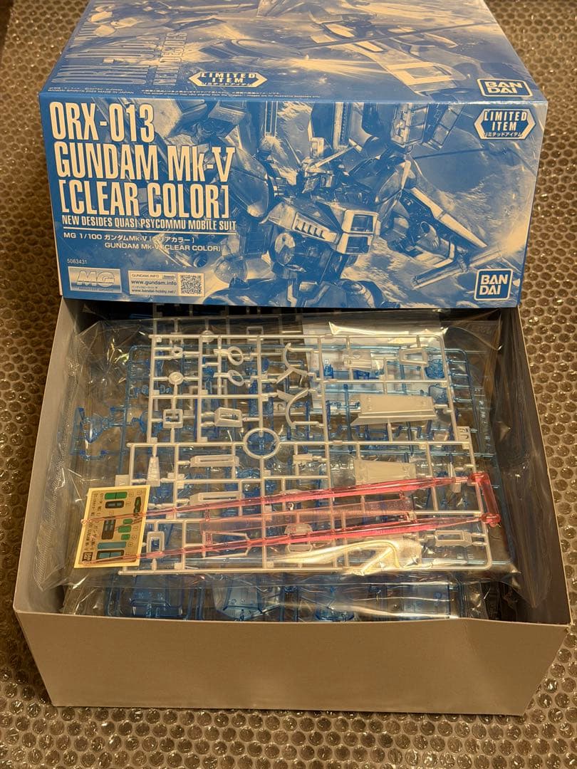 1/100 MG ORX-013 ガンダムMk-V [クリアカラー]