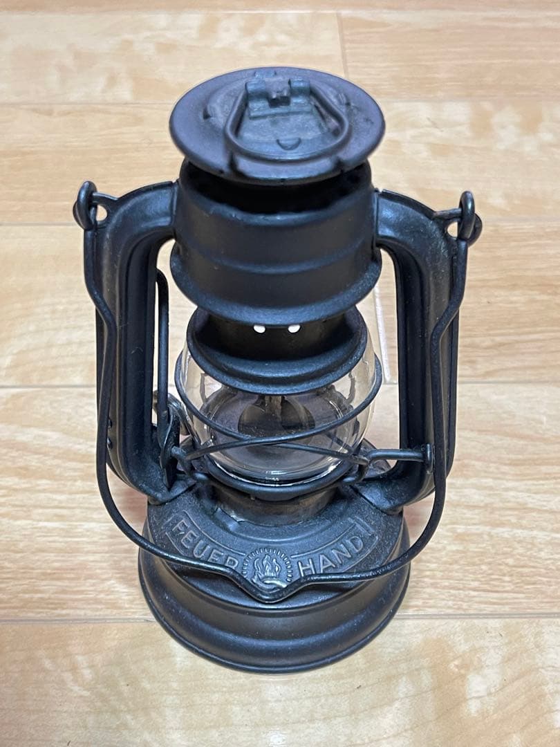 ライト・ランタン Feuerhand 75 Atom