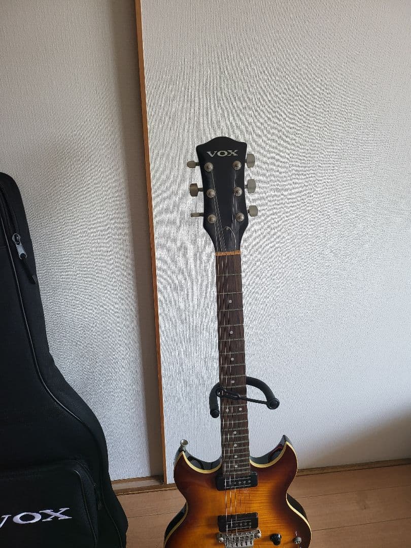 b*パ様 VOX エレキギター サンバースト