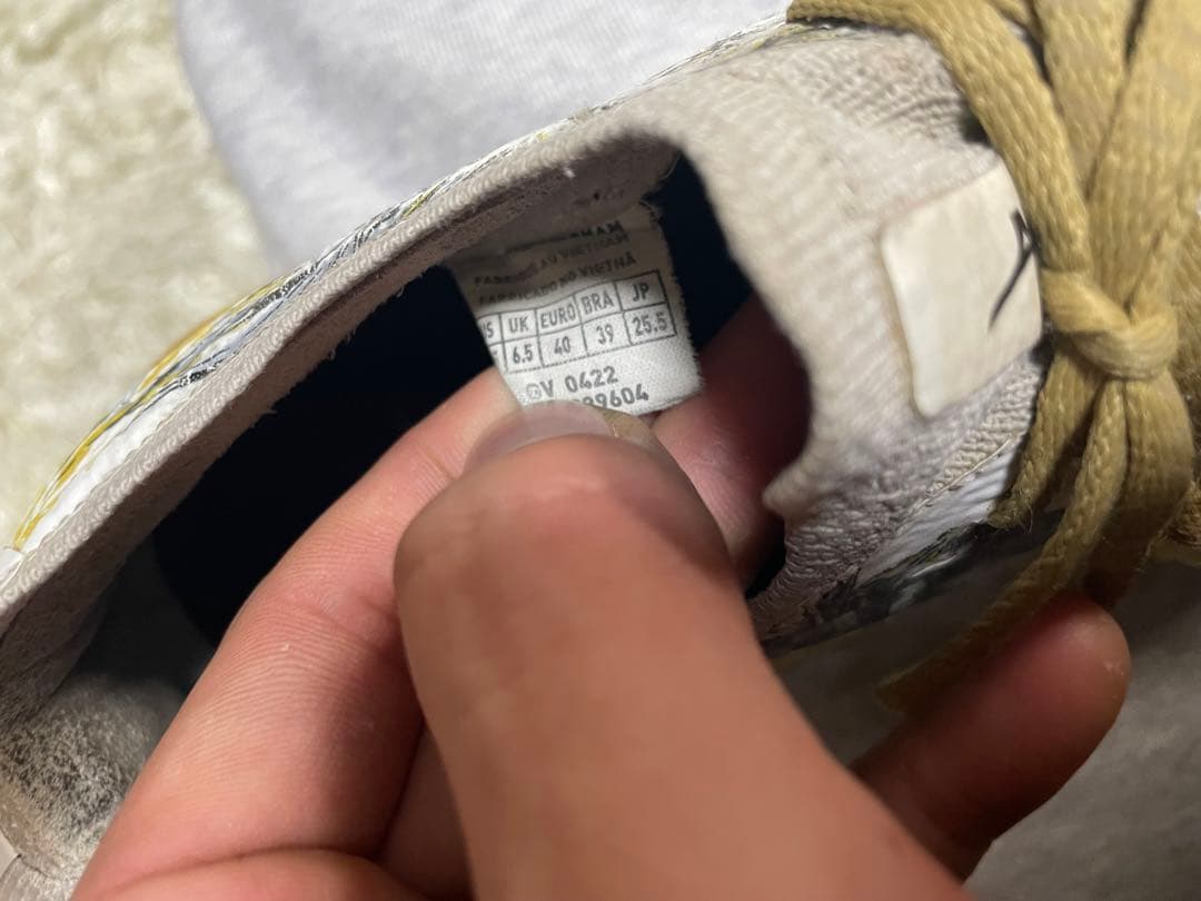 わお　MIZUNO モレリアネオ3β セルヒオ・ラモス 25.5cm