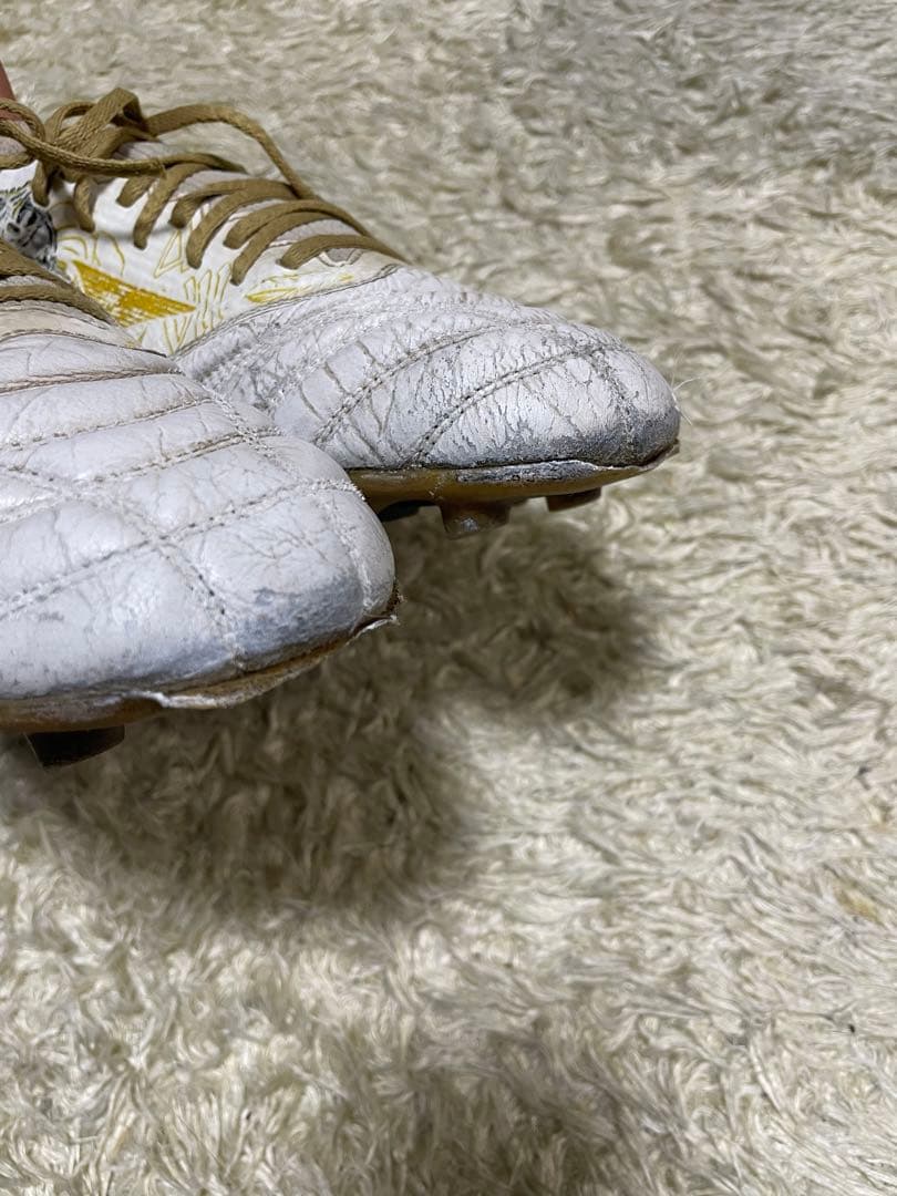 わお　MIZUNO モレリアネオ3β セルヒオ・ラモス 25.5cm