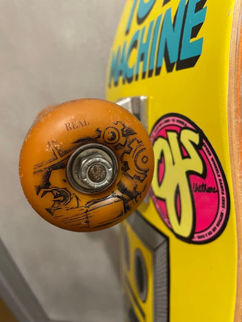 TOY MACHINE スケボー　8インチ スケートボード コンプリートセット