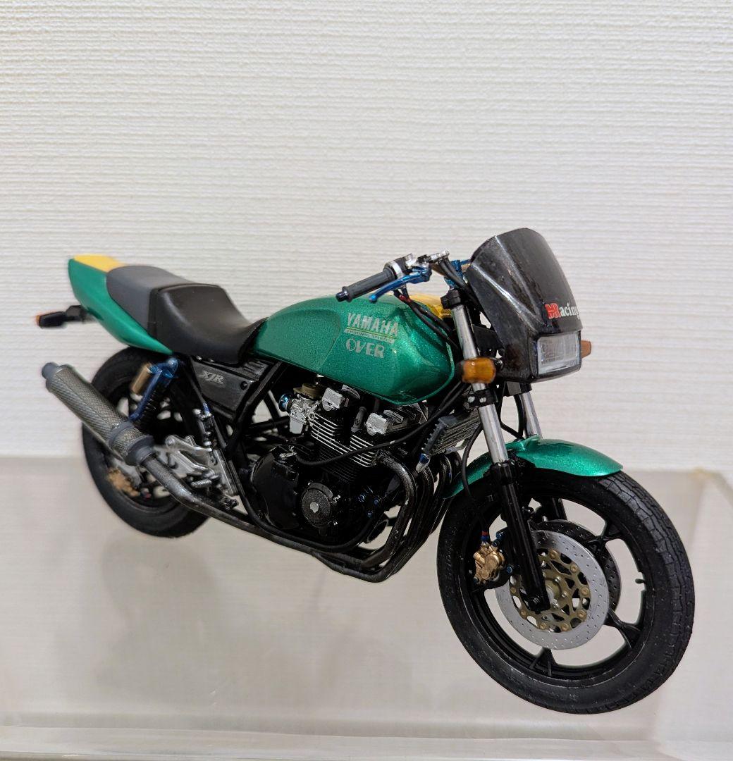 アオシマ1/12ヤマハXJR400RⅡ改バイクプラモデル