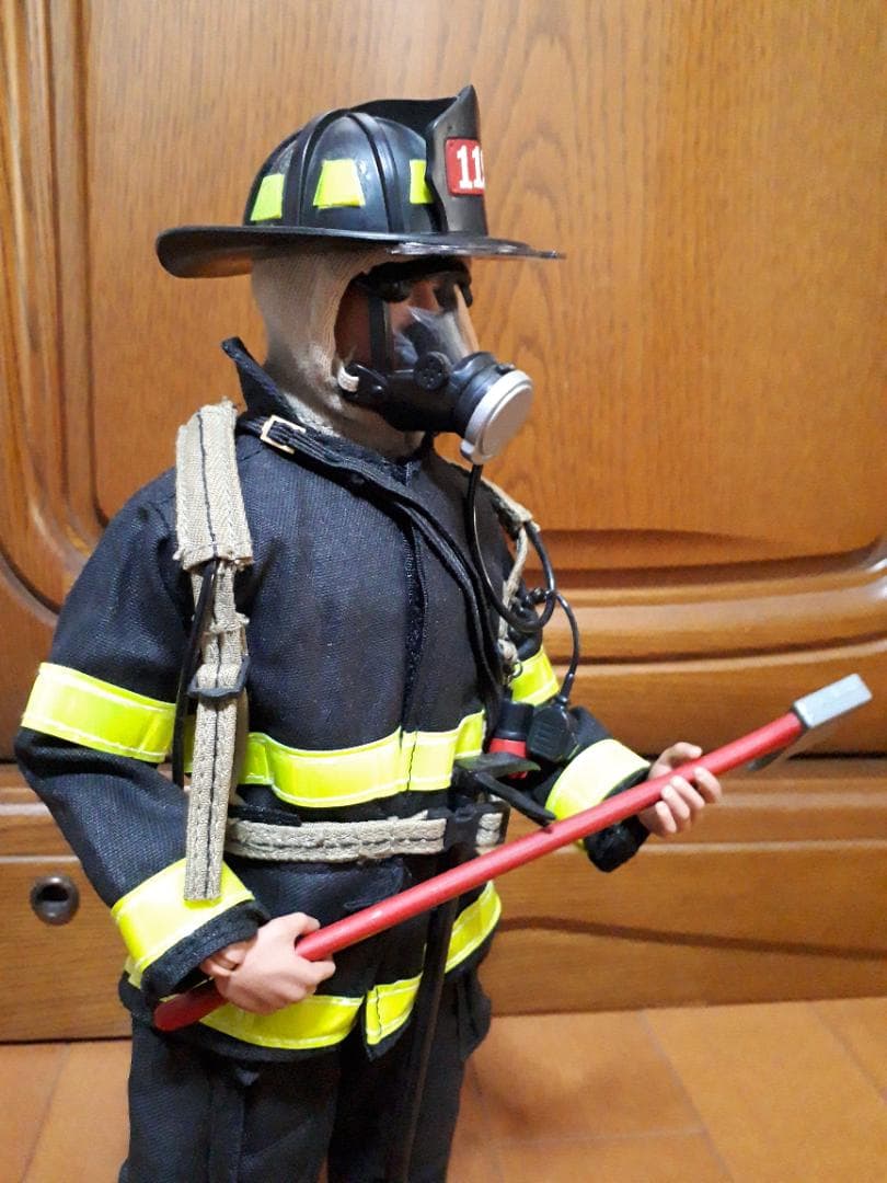 1/6サイズリアルヒーローアクションフィギュア