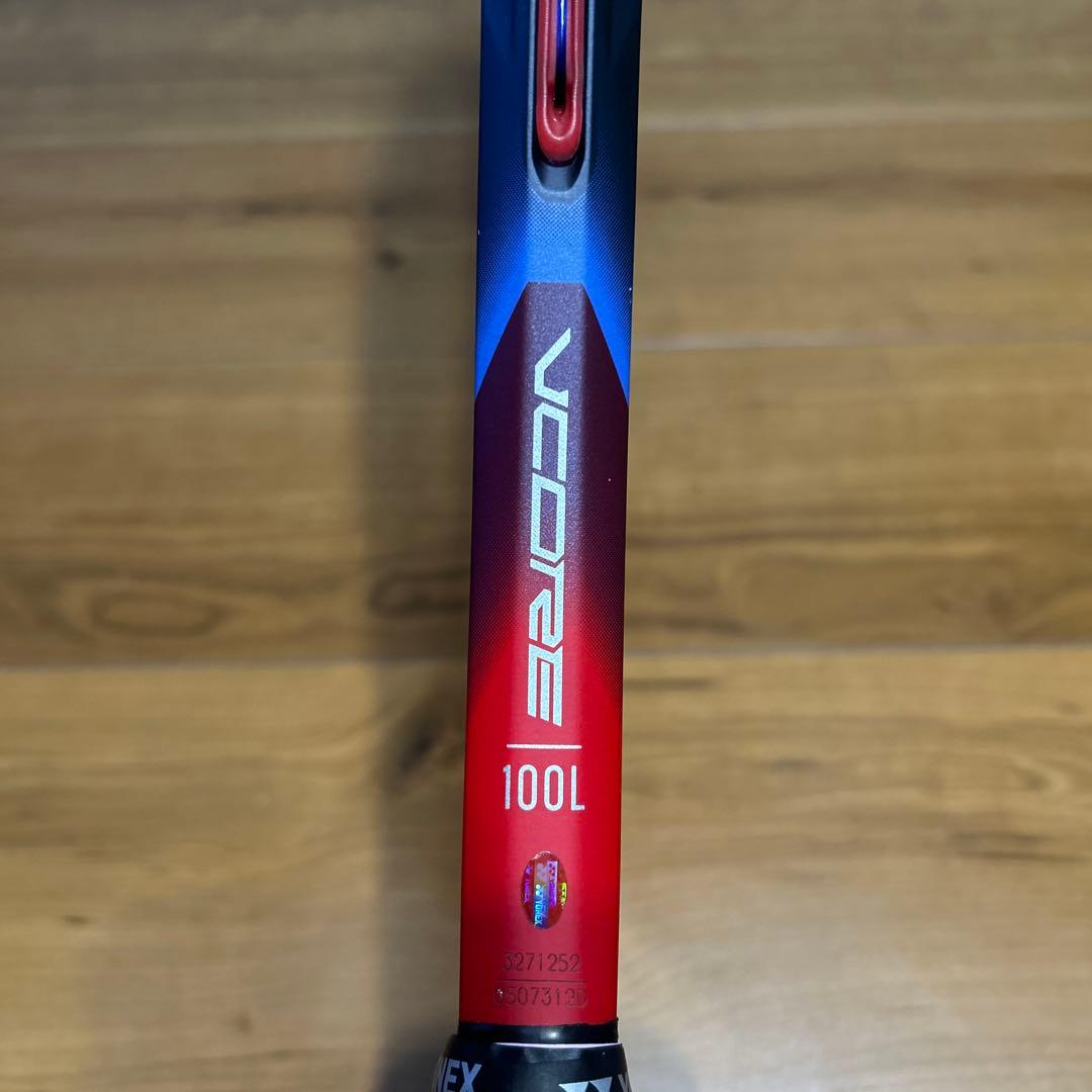 YONEX VCORE 100L テニスラケット　g0