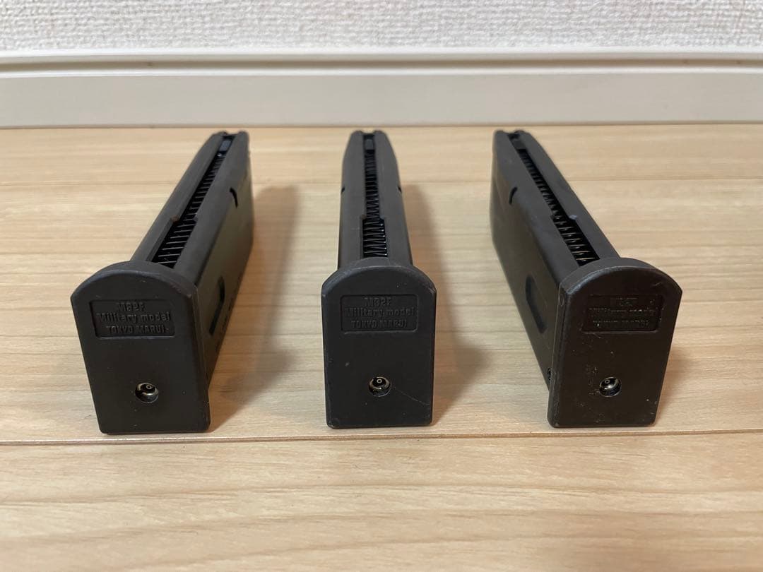 東京マルイ M92F Military Model ガスガン 予備マガジン2個付