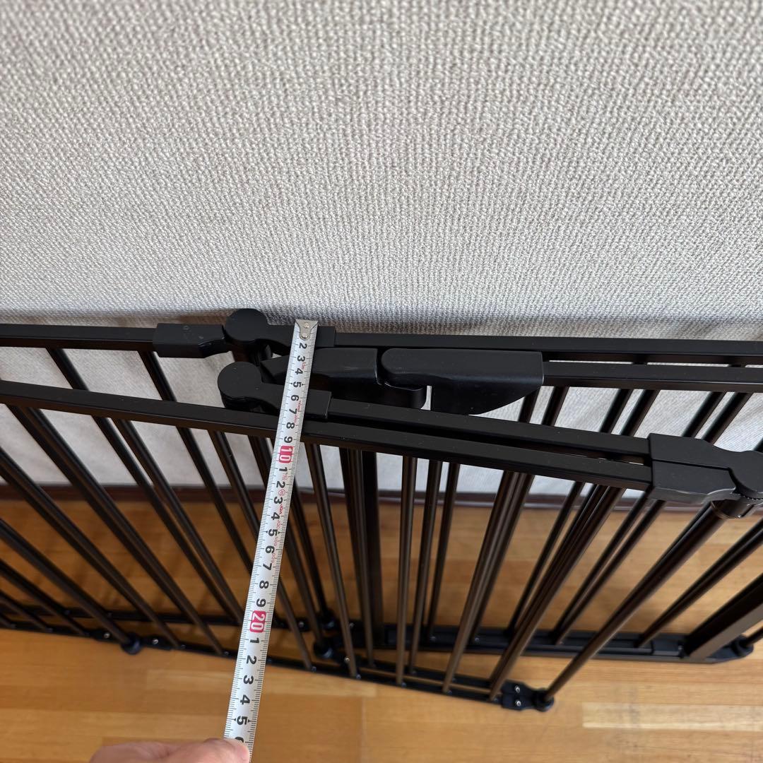 ペット用 折りたたみスチールサークル フェンス 扉付き