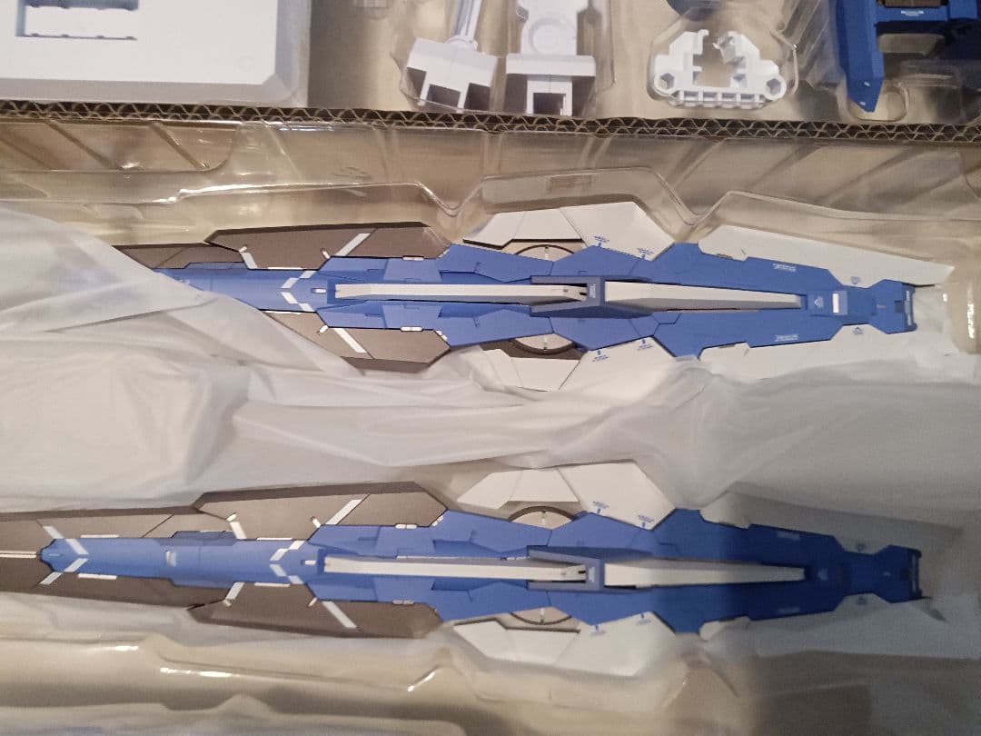 【美品】メタルビルド GNアームズ＋TYPE-D＋ガンダムデュナメスサーガ