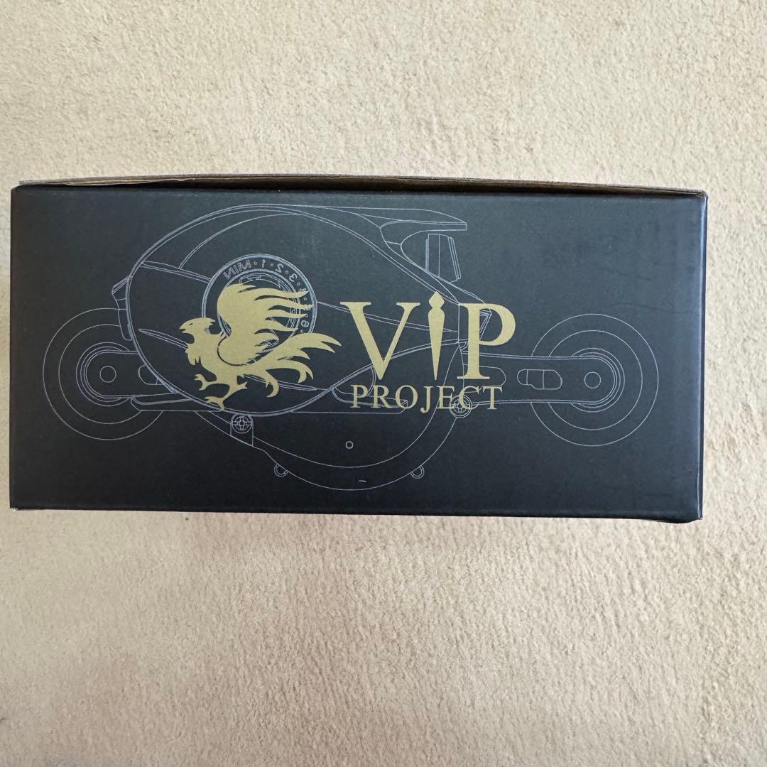【新品未使用】VIPプロジェクト YUJI 300 RB ベイトリール