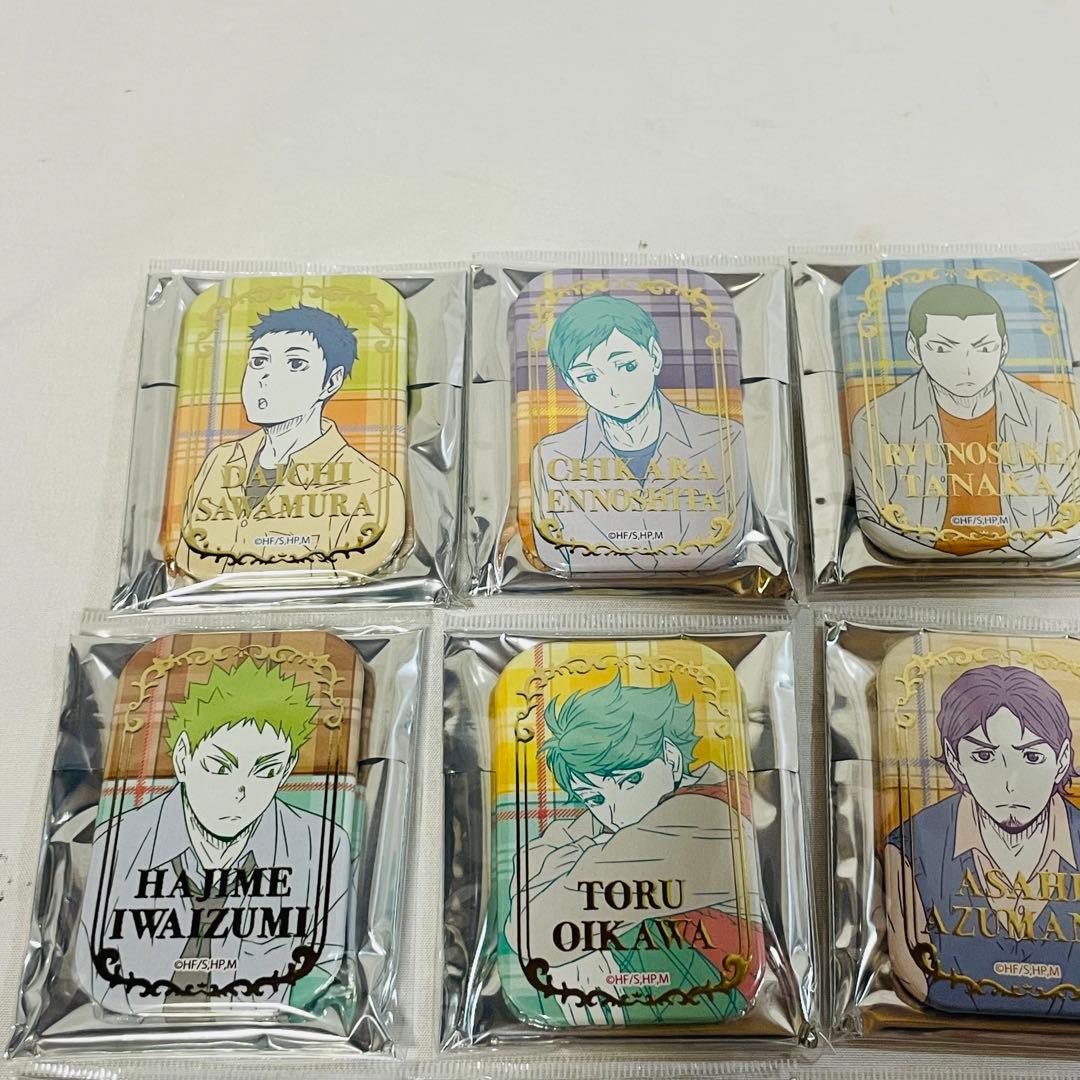 ハイキュー　未開封品　スクエア缶　バッジセット　オフショット×カラー第一弾