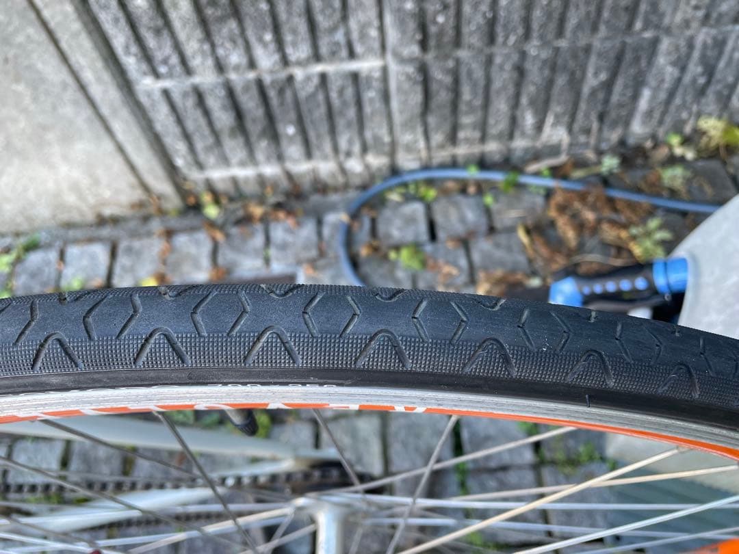 ロードバイク、街乗り改造車、横浜より