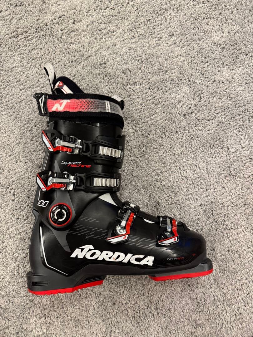 Nordica Speedmachine 100 スキー靴 ブラック/レッド
