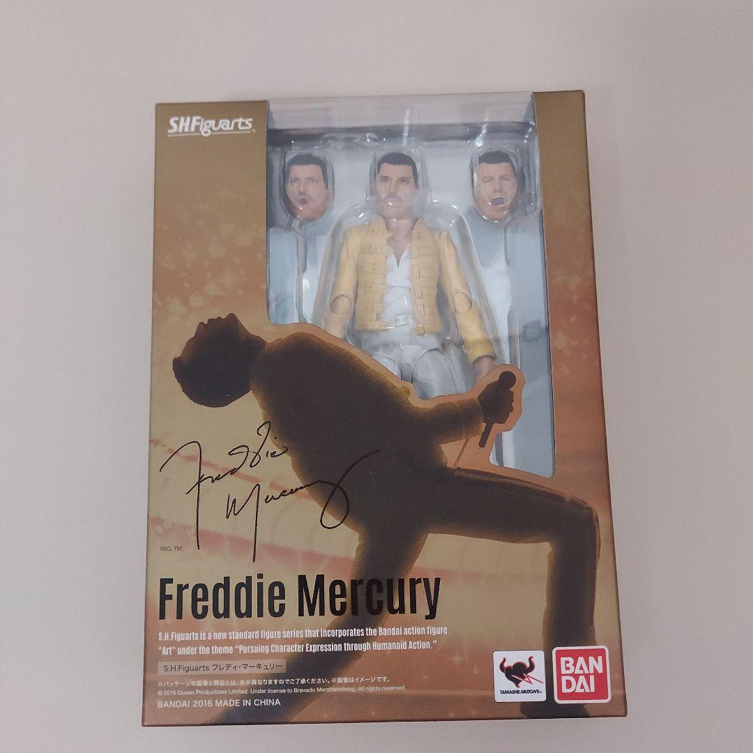 S.H.フィギュアーツ フレディ・マーキュリー 『Live at wemble…
