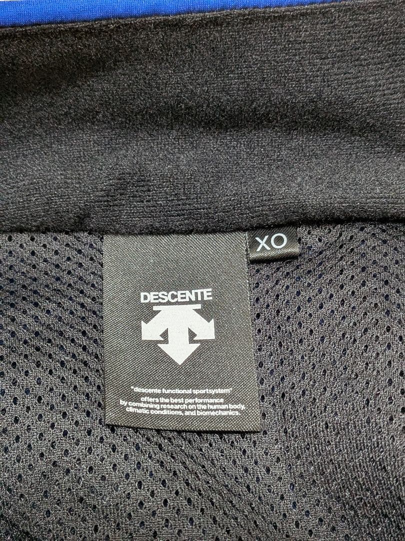 横浜DeNAベイスターズ DESCENTE ウィンドブレーカー 2XL