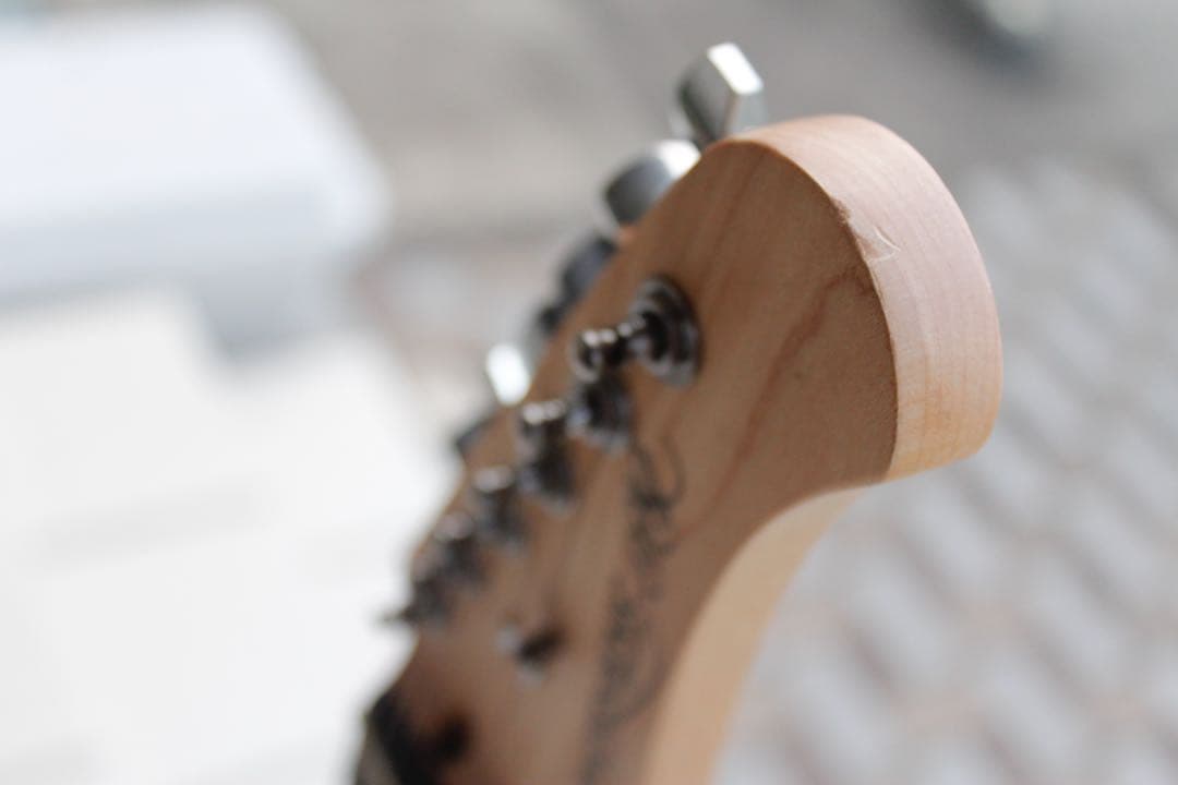 ほぼ未使用【PHOTOGENIC|ストラトキャスター・タイプ】