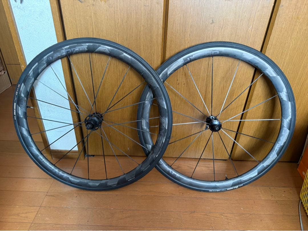 Lun HYPER R33 カーボンホイール　リムブレーキセット　美品