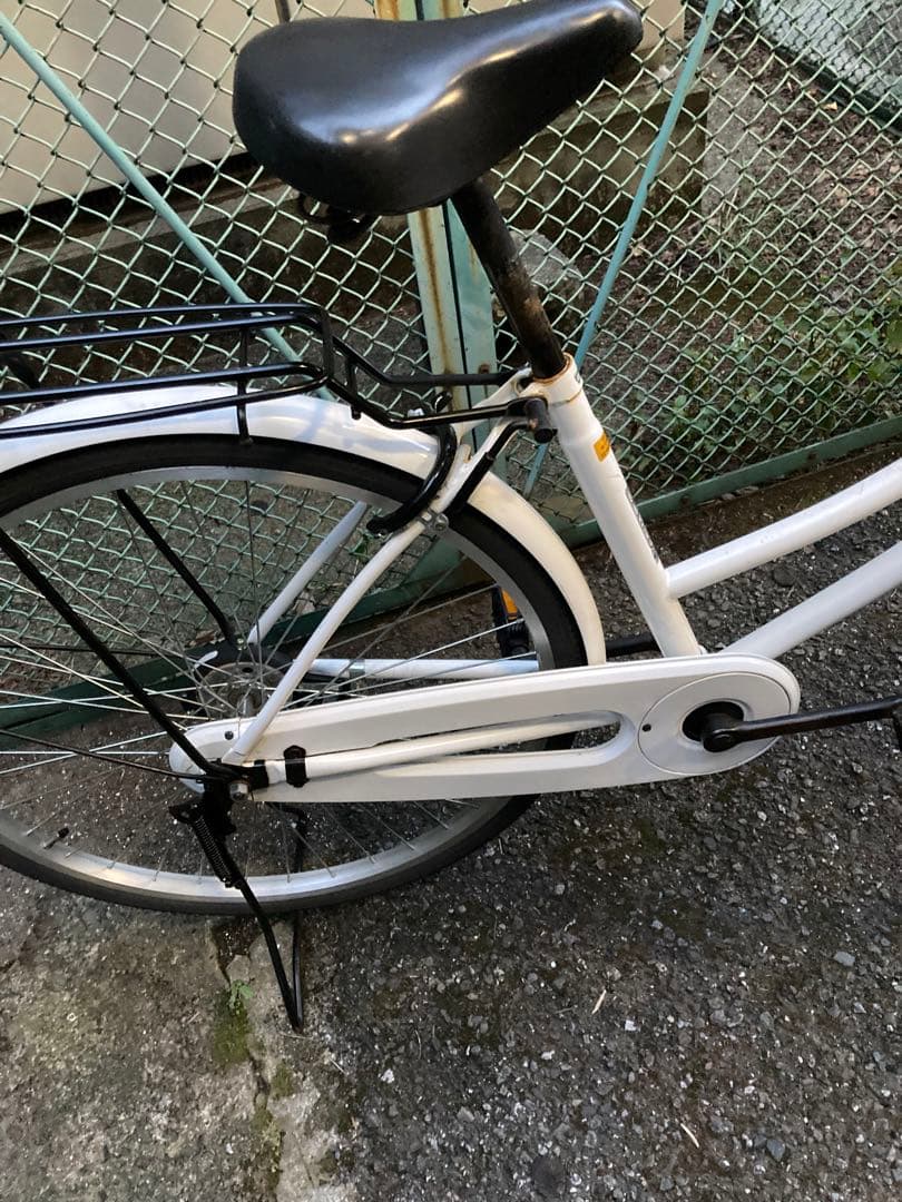ホワイト シティサイクル リアキャリア付き