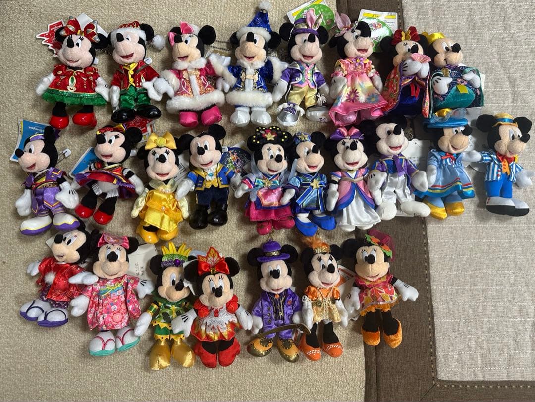 【美品・タグ付き】ミッキー ミニー ぬいぐるみバッチ セット 2014年