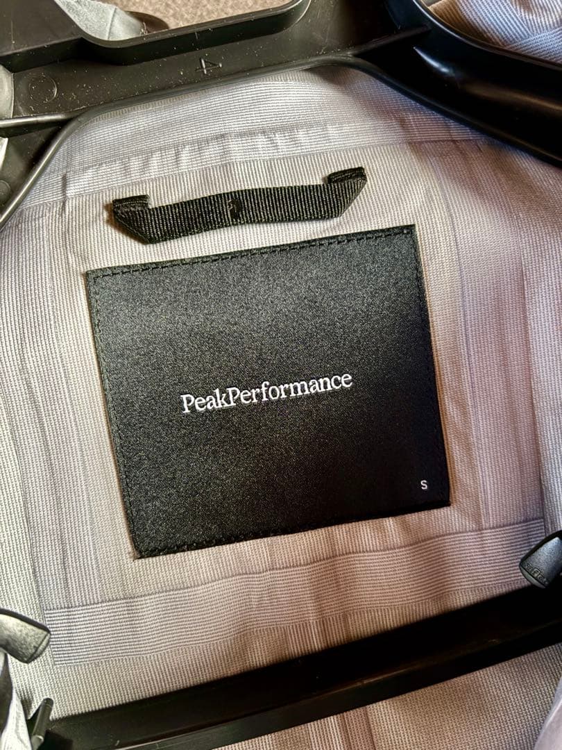 Peak Performance M gravity 上下セット