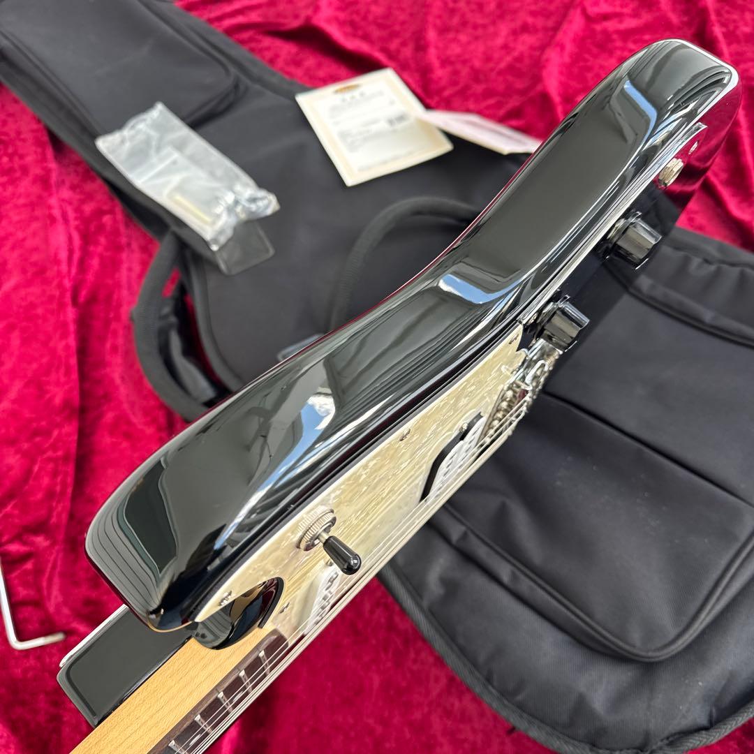 美品 メンテ済 Squier by Fender FSR CYCLONE BLK