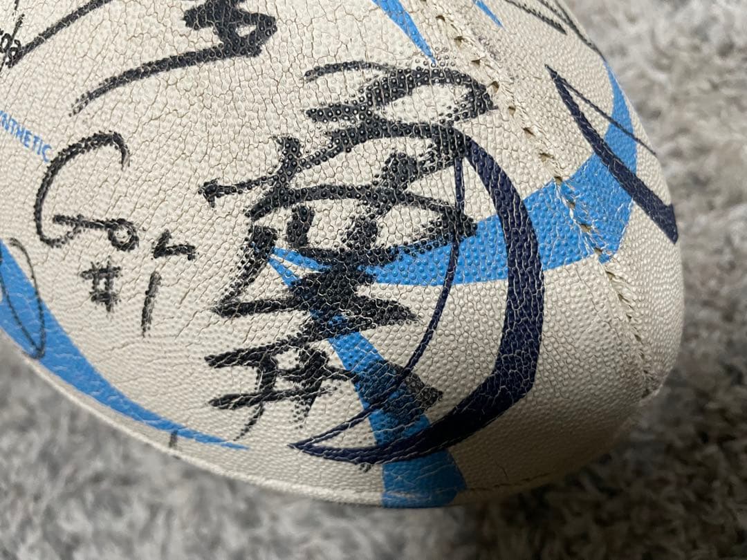 近鉄ライナーズ　サイン入りラグビーボール Toughbest サイズ4