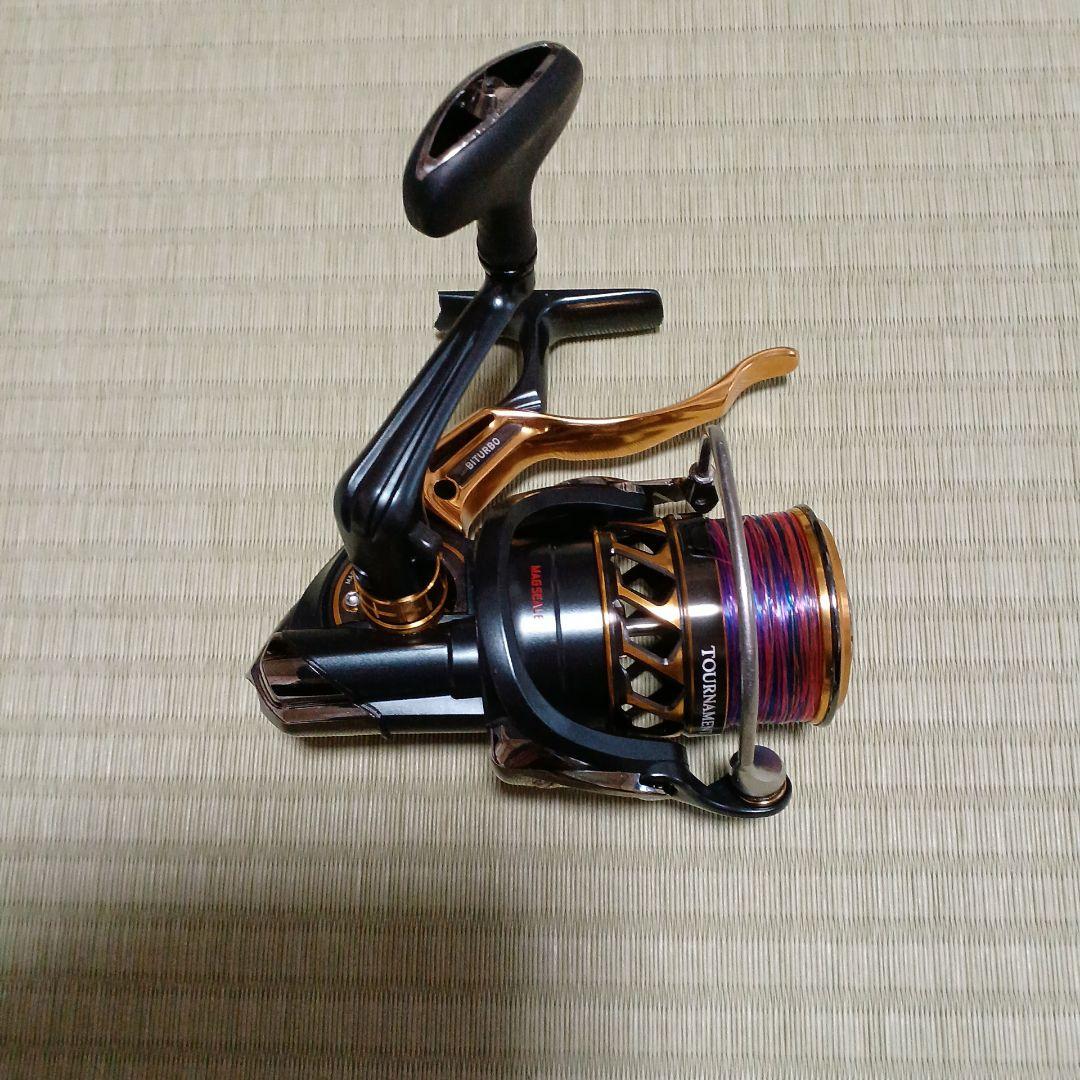 TOURNAMENT スピニングリール ブラック・ゴールド
