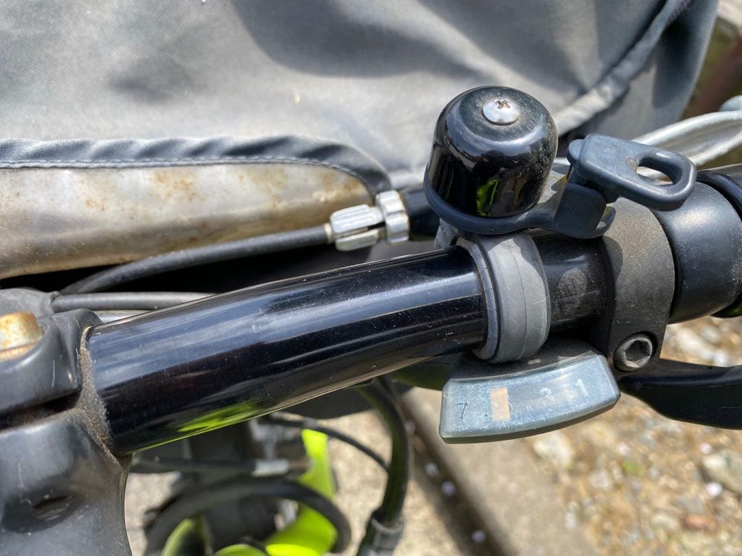 TB1Eブリヂストン電動アシスト自転車 前カゴ&荷台付　26インチ