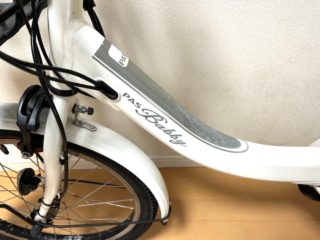 電動自転車　横浜　ヤマハパスバビーUN 20インチ 12.3Ah前後タイヤ新品