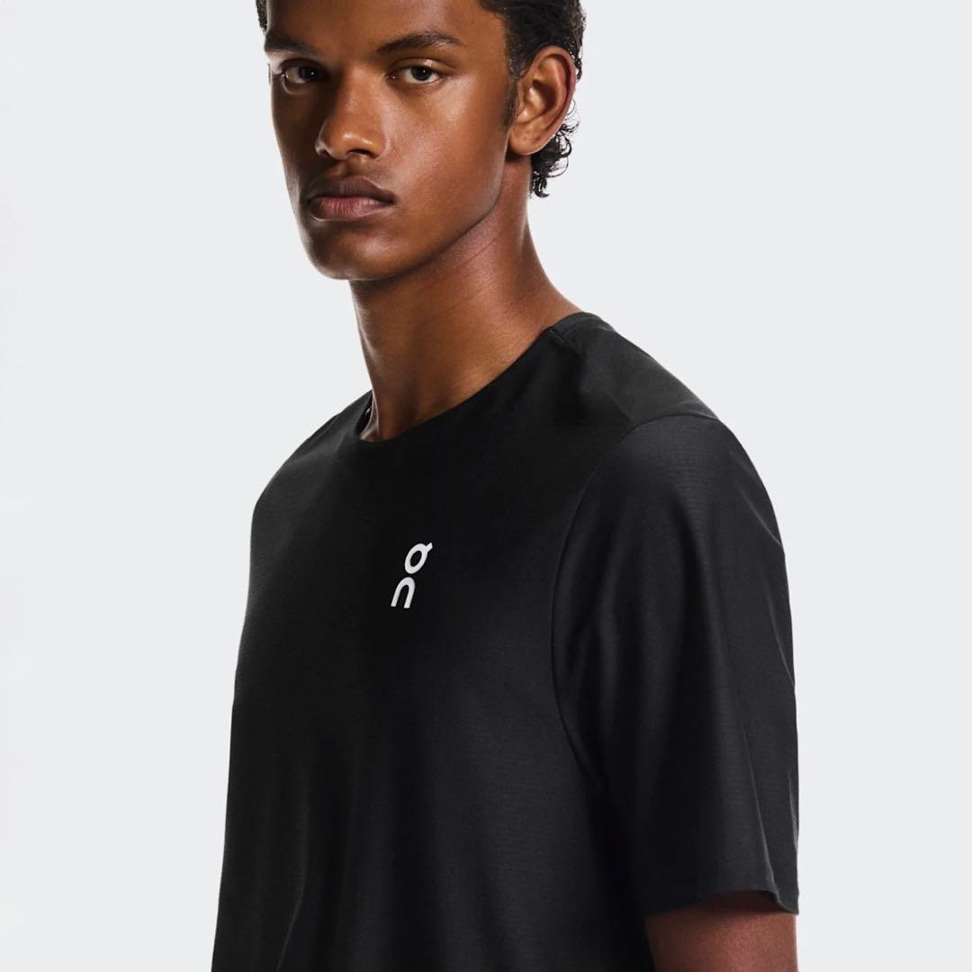 【新品】 on テニス Ｌサイズ Court T イガ シフィオンテク オン