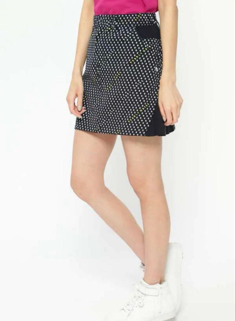 新品未使用 タグ付 パーリーゲイツ スカート 1 M ネイビー 小紋エレキ柄