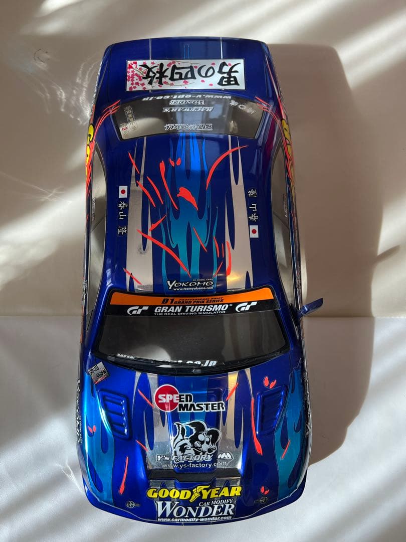 ヨコモ WONDER C35 LAUREL D1ボディー