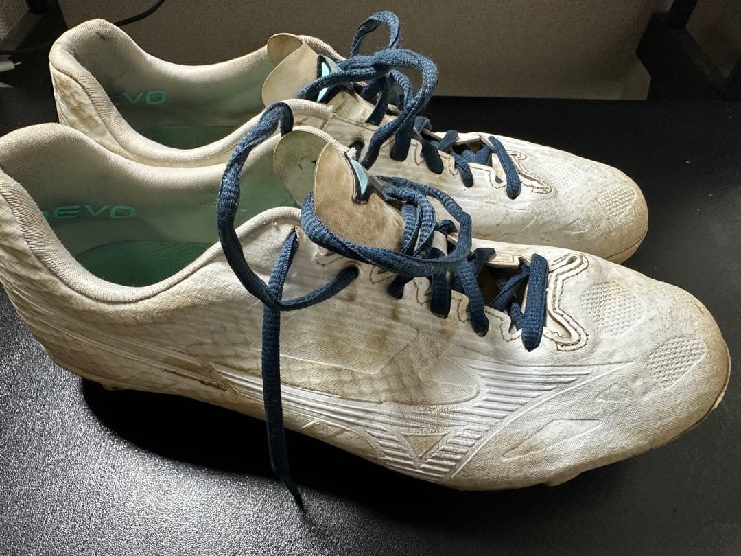 ミズノ　ライトレボゼロ2 スパイク