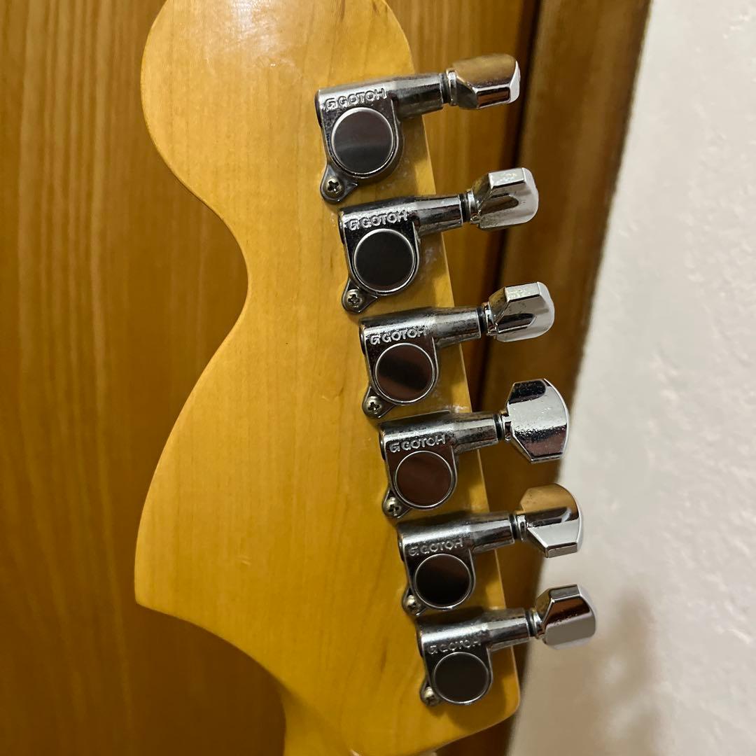 Fender ストラトキャスター 日本製 スキャロップ仕様