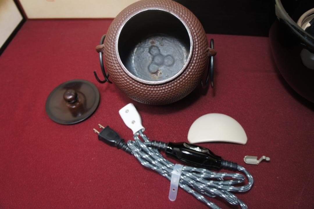 ☆ 創巧野々田 真塗風炉(紅鉢型)電熱器 在銘霰地紋棗釜 他フルセット送料込み