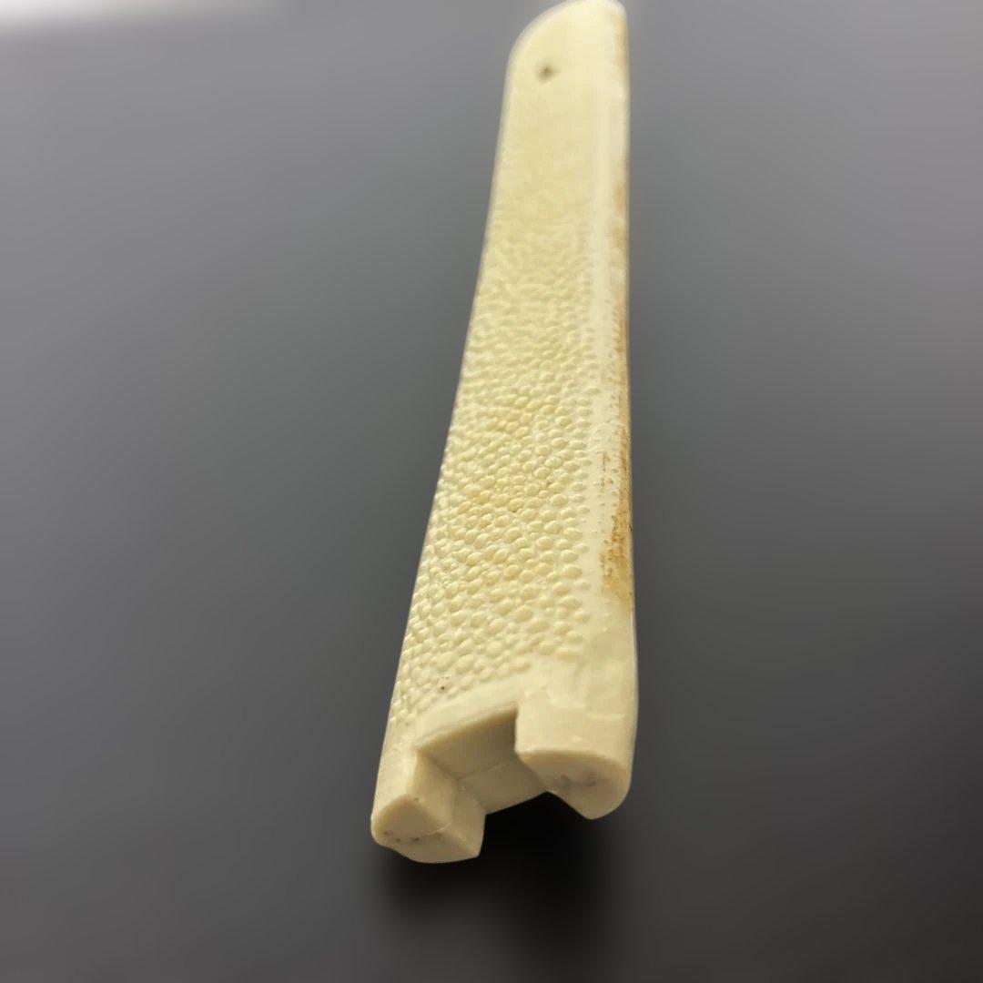 希少　刀装具部品　鮫皮￼貼り　内装材　日本刀　あつらえ部材